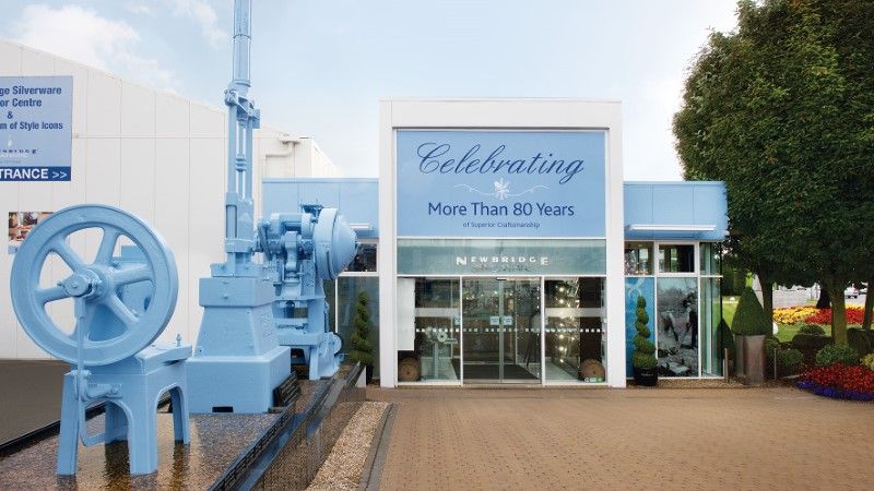 showroom front (Custom)